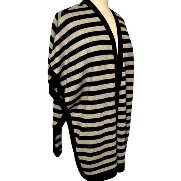 Premise Studio Black Gray Buttoned Stripe V-Neck Poncho Sweater Versatile Lg NEW - Picture 2 of 7